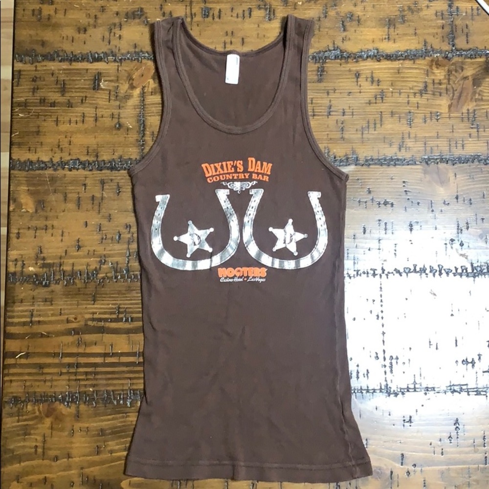 Vintage American apparel hooters tank